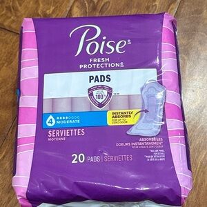 ⭐️2 for $15 NWT Poise Fresh Protections Pads 4 moderate - 20 pads